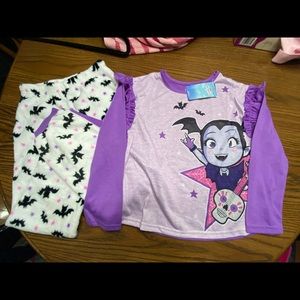 Vampirina 2 piece pajama set